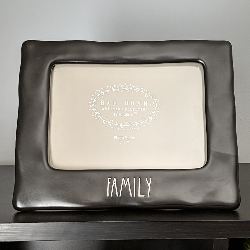 Rae Dunn FAMILY photo frame